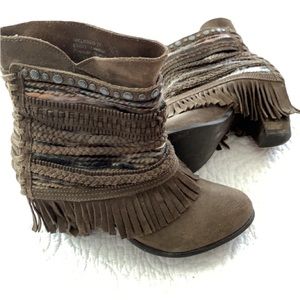 Naughty Monkey Boho Style Fringe Heeled Booties SZ 6.5
